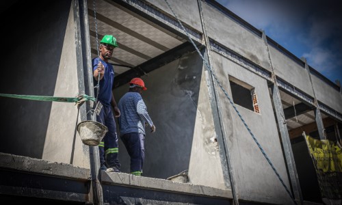 VR: construção da futura sede da Secretaria da Pessoa com Deficiência finaliza parte de alvenaria